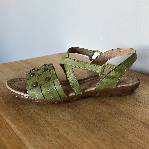 Jafa 124 Green Studded Toe Sandals Size 37 - Picture 2 of 8